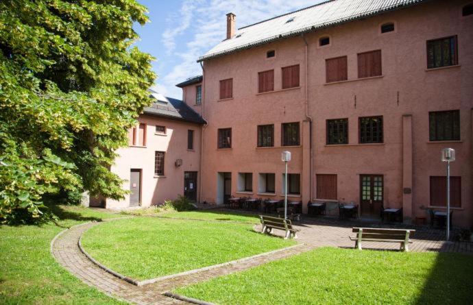 Ulvf La Citadelle De Conflans Hotel Albertville Buitenkant foto